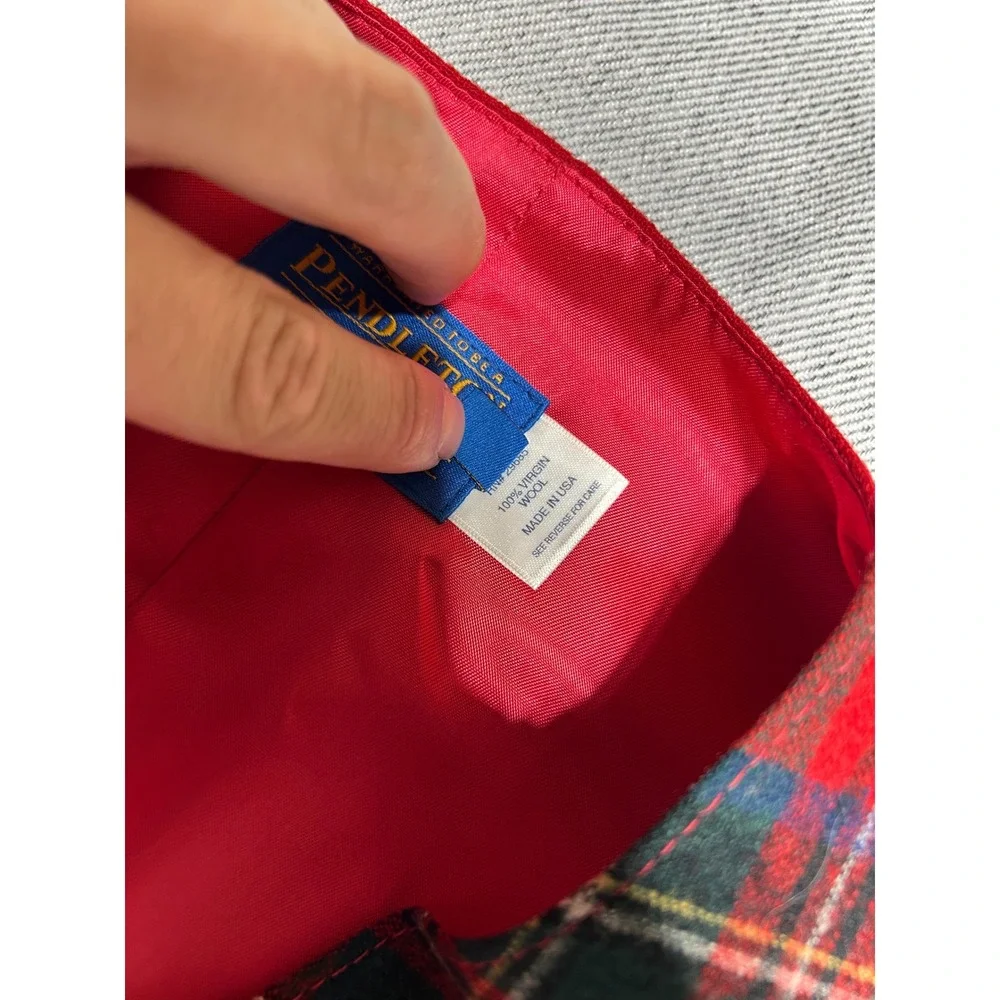 Pendleton Vest Mens 40 Red Plaid Virgin Wool Button Down Front V Neck USA Made